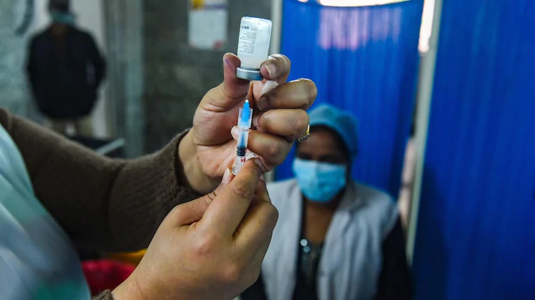 Perfect 10: Leading doctors ready and willing to take Covid-19 vaccine